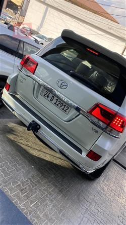 تويوتا لاندكروزر